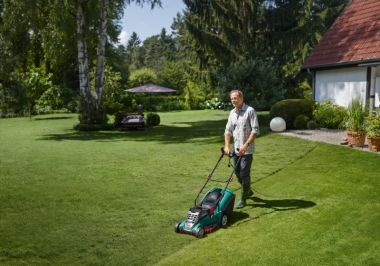 Газонокосилка электрическая Bosch Rotak 43 (0.600.8A4.300)
